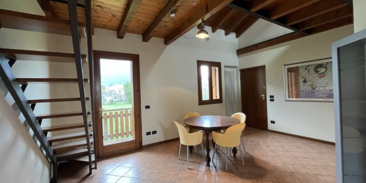 Vendita Mansarda duplex con terrazze e garage – Romano d’Ezzelino (VI)